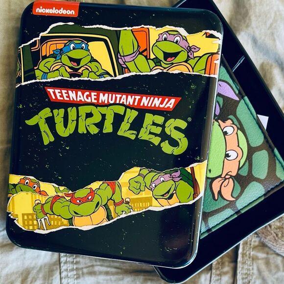 NEW Nickelodeon TMNT Wallet OS Teenage Mutant Ninja Turtles With Tin Case - Picture 2 of 6